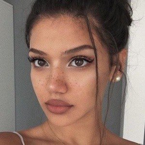 Dina Denoire, 26 (Instagram Star)