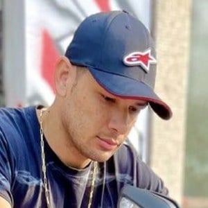 Diogo 305, 31 (YouTube Star)