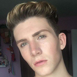 Dion Yorkie, 27 (Estrelas do YouTube)