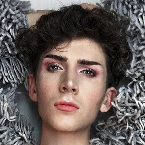 Dion Yorkie, 29 (YouTube Star)