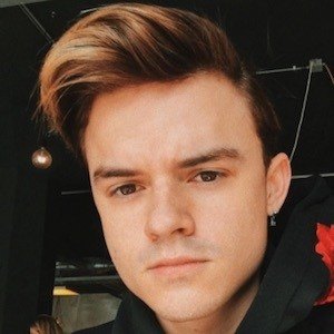 Dioni Jurado, 28 (流行歌手)