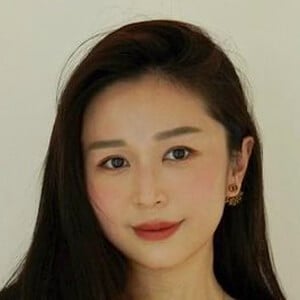 Dior Yaw, 34 (Instagram Star)