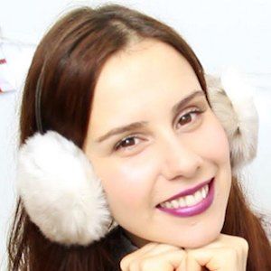 DIYlover, 34 (Estrella de YouTube)