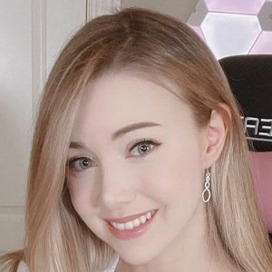 DizzyKitten, 33 (Ngôi sao Twitch)