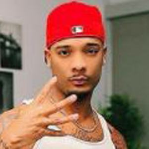 DJ Davis, 29 (YouTube Star)