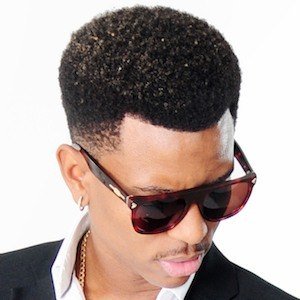 Dj Puffy, 33 (唱片骑师)