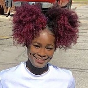 Dnaya Marie, 24 (Instagram明星)