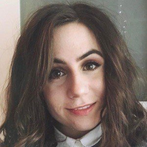 Dodie Clark, 30 (YouTube Star)