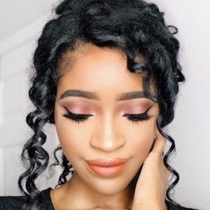 Doeneseya Bates image 8