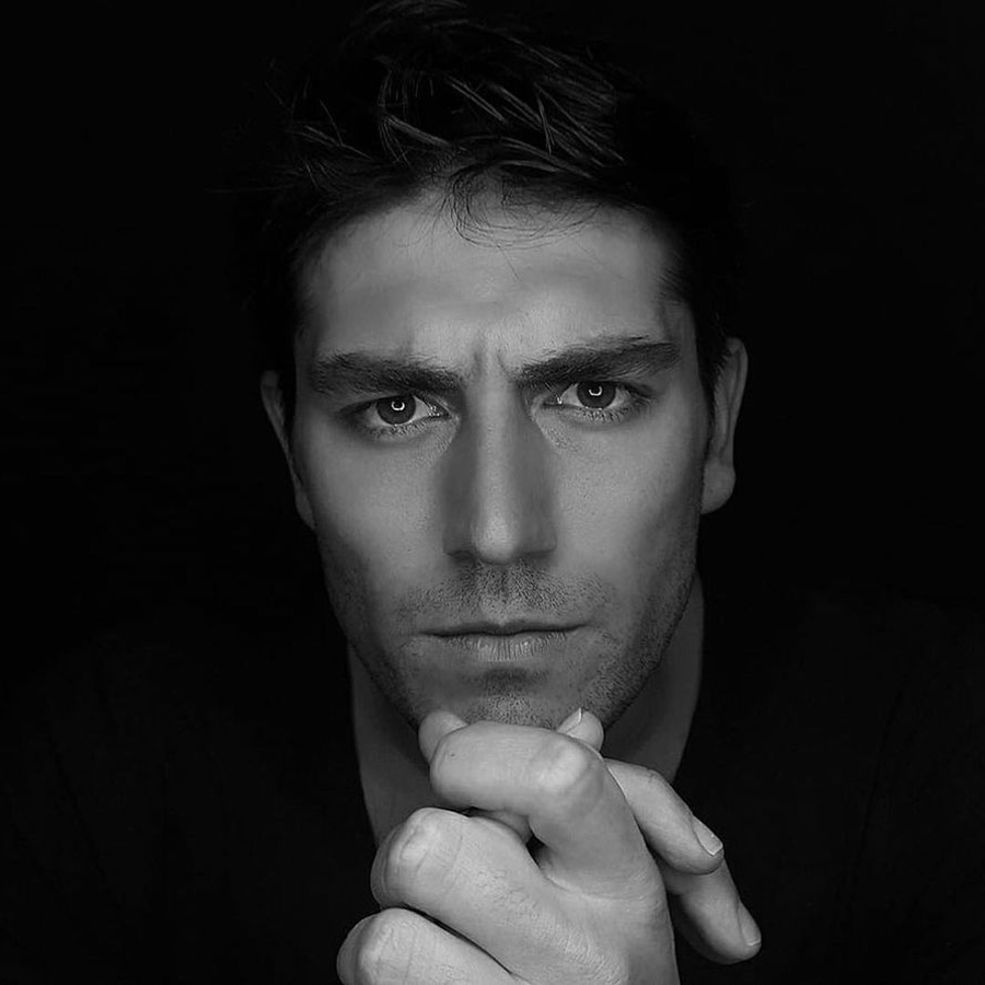 Dogan Bayraktar, 30 (电视演员)