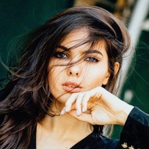 Doina Ciobanu, 31 (Model)