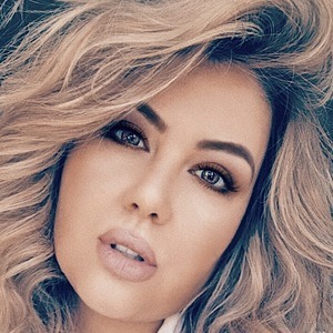 Domenique Heidy image 3