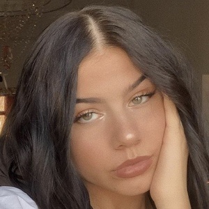 Dominique Alagia, 20 (TikTok明星)