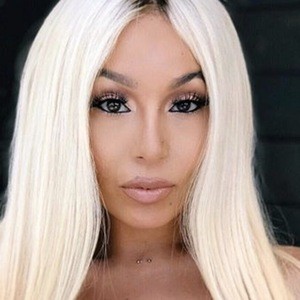 Donatella Panayiotou, 41 (Presentatore di show televisivi)