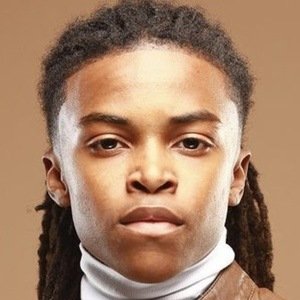 Donielle Hansley image 4