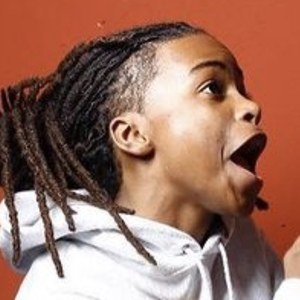 Donielle Hansley image 5