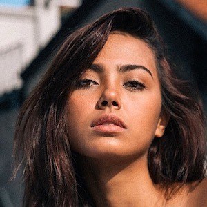Dorothy Petzold, 26 (Modella)