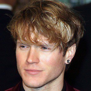 Dougie Poynter, 36 (Cantante pop)