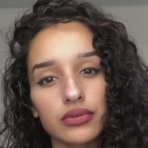 Dounya Zayer, 26 (Instagram Star)