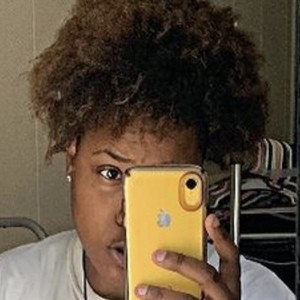 Drea drea and angie, 26 (TikTok Star)