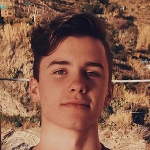 Drew Bennett, 24 (TikTok明星)