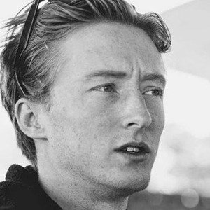 Drew F. Taylor, 31 (Corredor livre)
