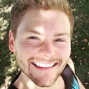 Drew Lynch, 32 (喜剧演员)
