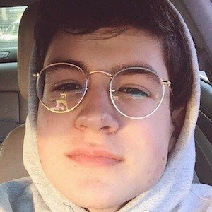 Drew Phillips, 27 (YouTuber)