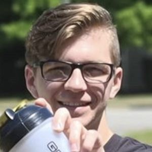 DuckytheGamer, 25 (YouTube Star)