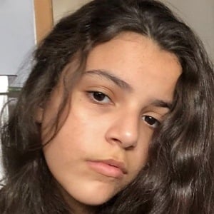 Duda Guedes, 19 (YouTube Star)