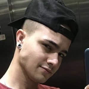 Duduka Del Vechio, 28 (Estrella de Instagram)