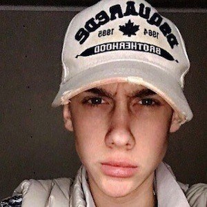 Dutchtuber, 26 (YouTube明星)