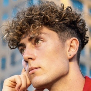 Dylan Harris image 7