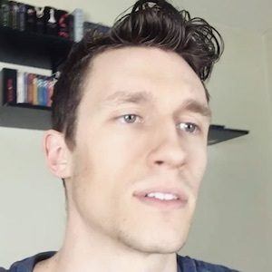 Dylan Is In Trouble, 32 (YouTube明星)