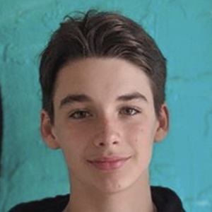 Dylan Kingwell, 21 (TV Actor)