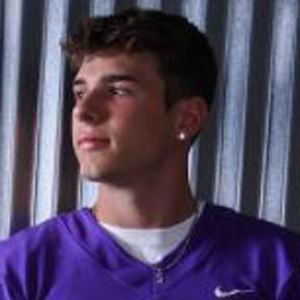 Dylan Nichols, 23 (Estrella de TikTok)