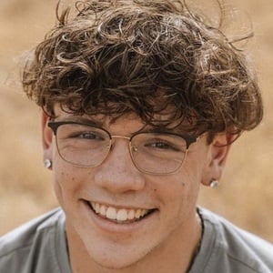 Dylan Overstreet, 22 (TikTok明星)