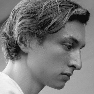 Dylan Owen, 33 (Rapper)