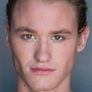 Dylan Playfair, 31 (TV Actor)