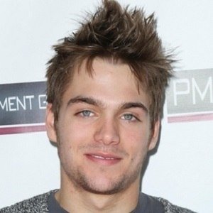 Dylan Sprayberry, 27 (电视演员)