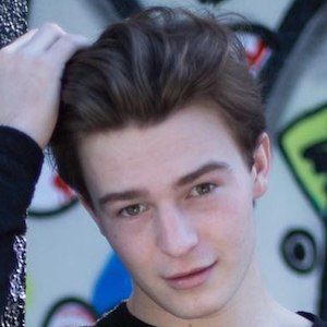 Dylan Summerall, 26 (Instagram Star)