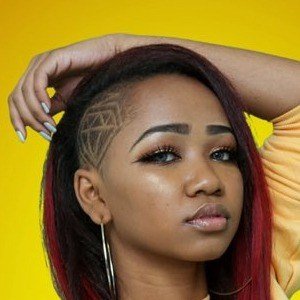 DymondsFlawless, 24 (YouTube Star)