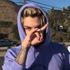 DYSN, 28 (Pop Singer)