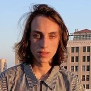 Eamon Samojla, 28 (TikTok明星)