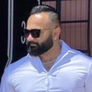 Ebrahim Mhyn, 32 (Instagram Star)