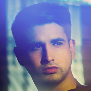 Edd García, 33 (Instagram Star)