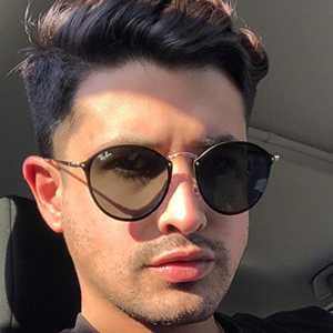 Edd García, 33 (Instagram Star)