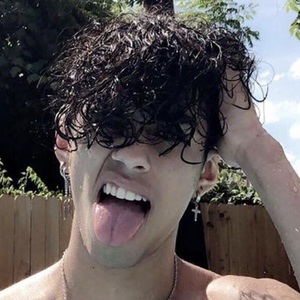 Eddie Maza, 22 (TikTok Star)