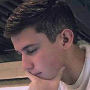 Eddy Valenzuela, 22 (Pop Singer)