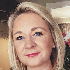 Edelle Beales, 46 (YouTube Star)